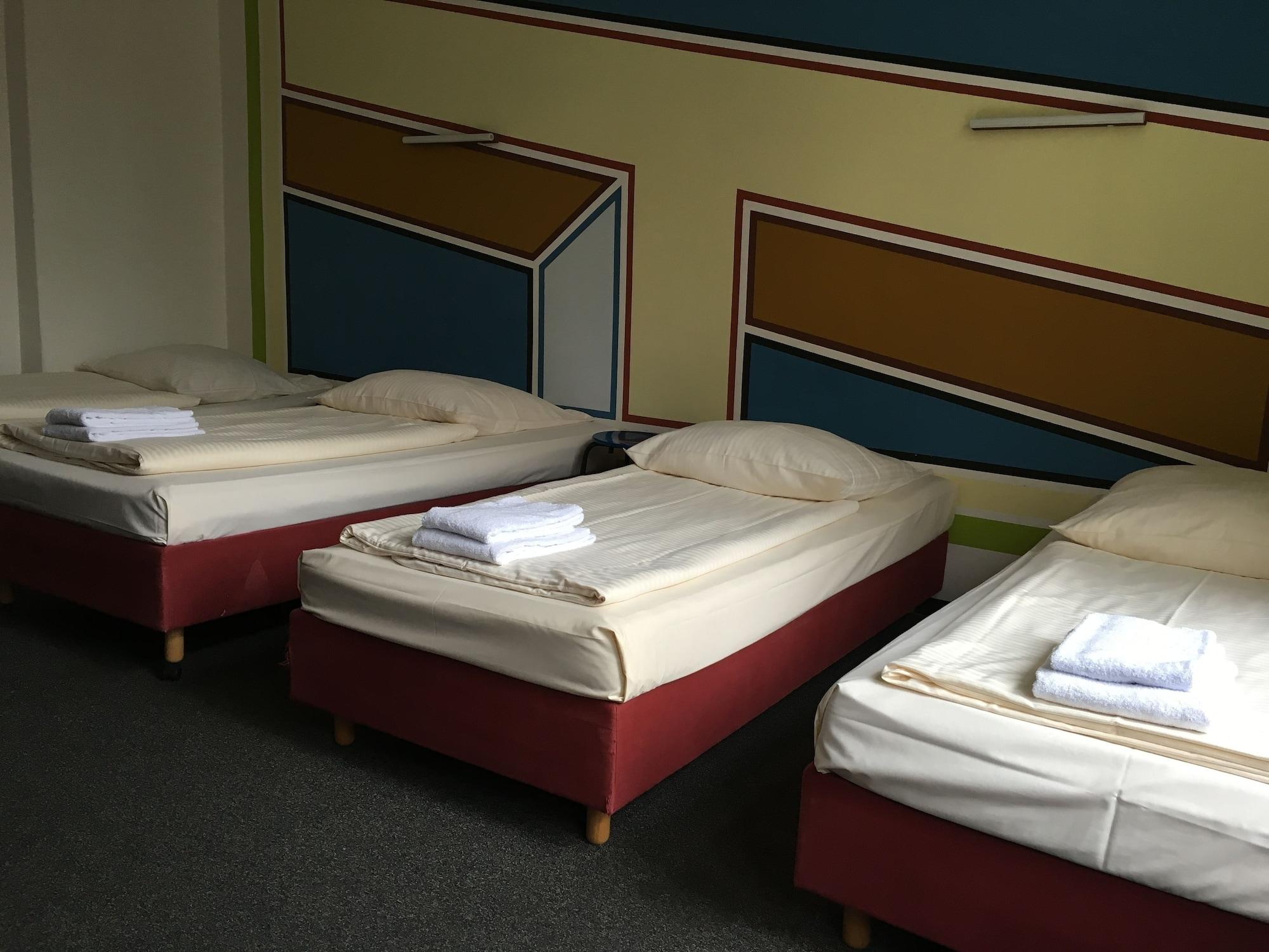 Hotel 103 Берлин Екстериор снимка