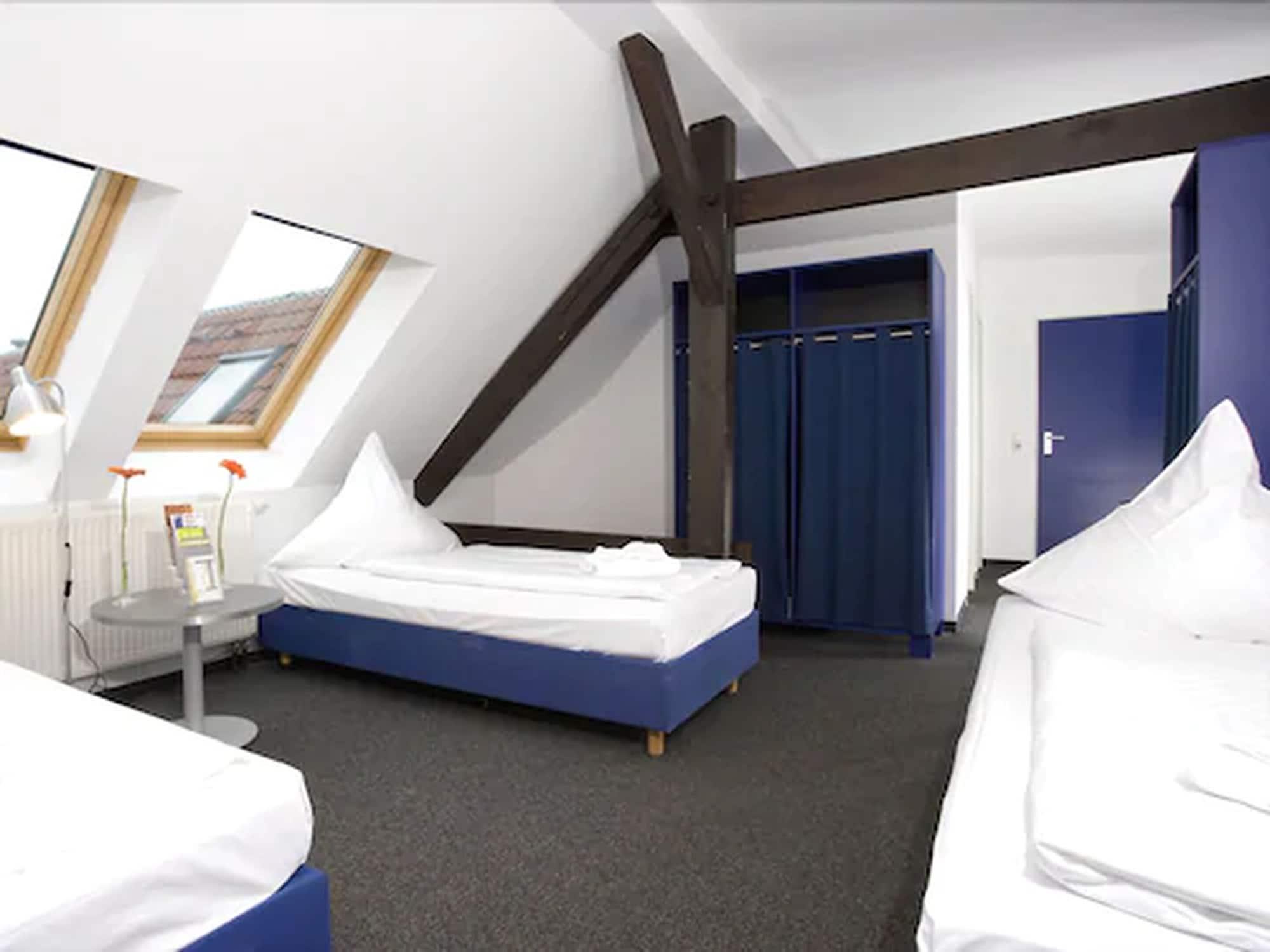 Hotel 103 Берлин Екстериор снимка
