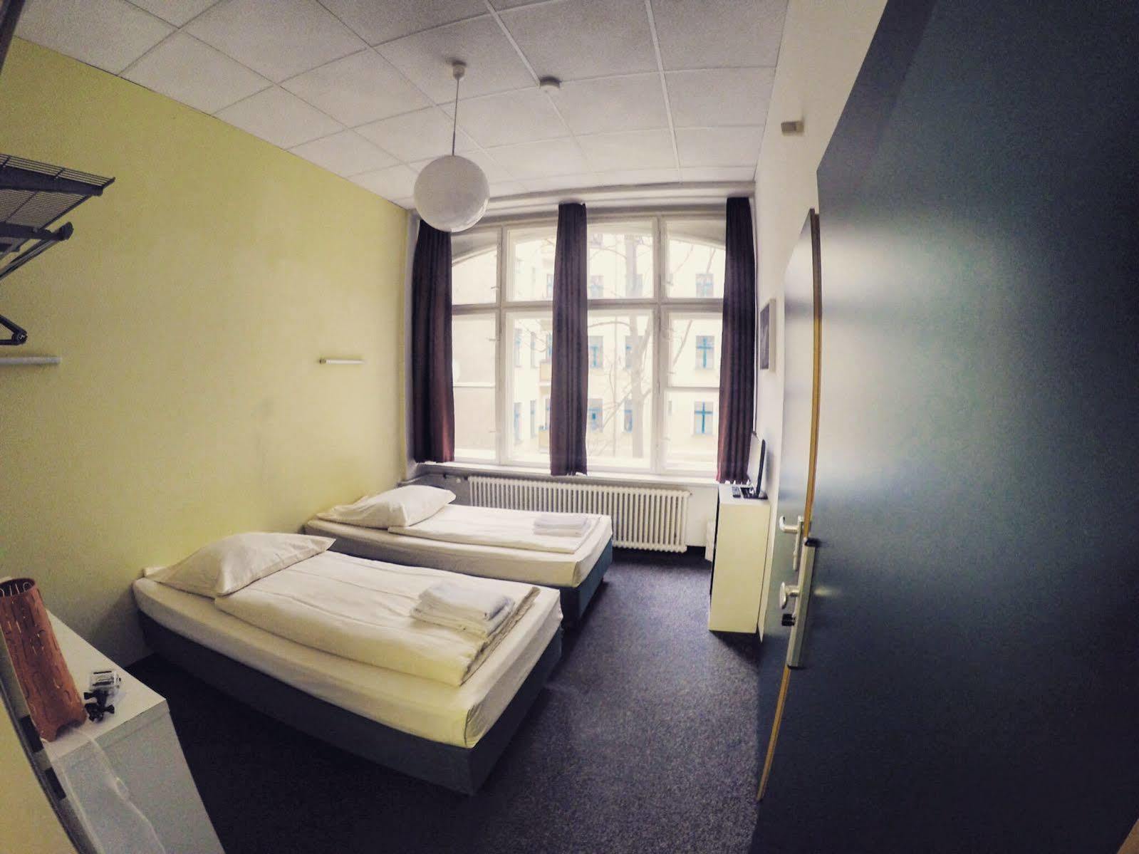 Hotel 103 Берлин Екстериор снимка